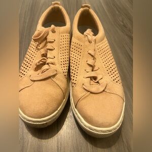 Dr. Scholl's Peach Perforated Sneakers